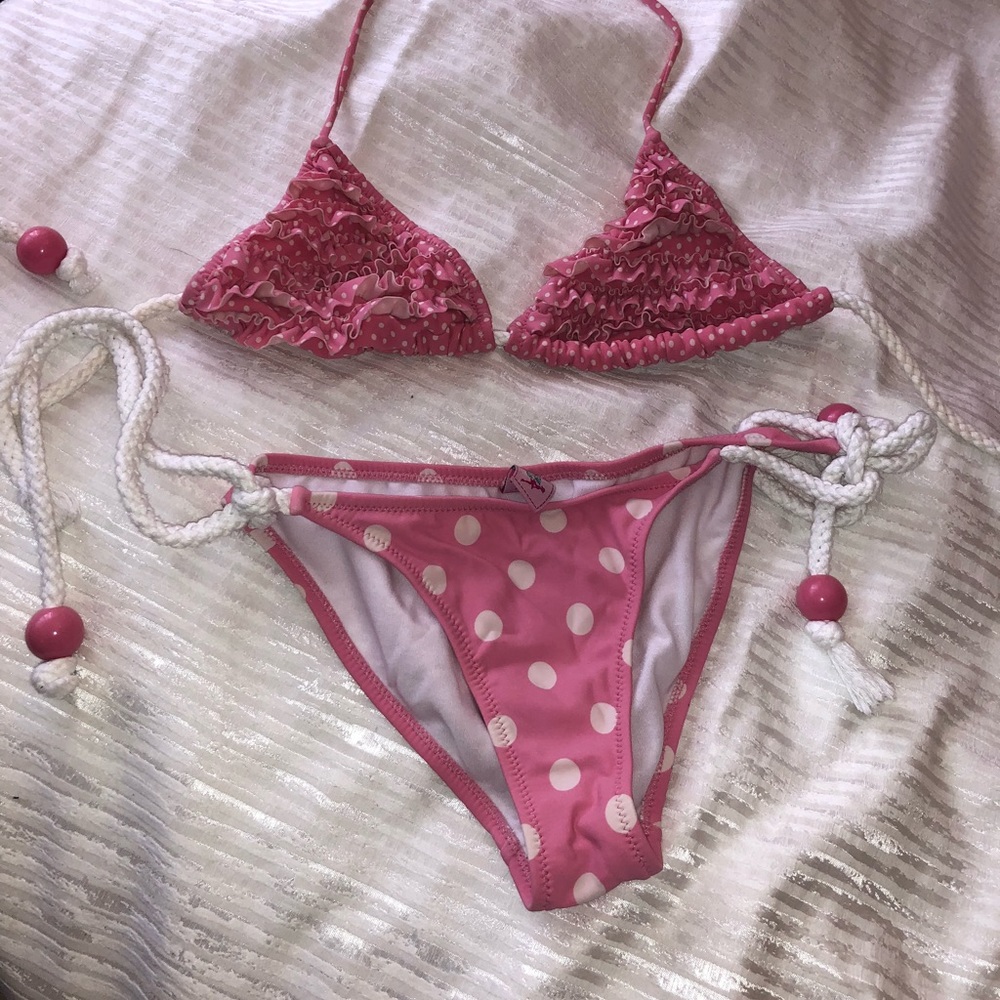 Pink and white polka dot ruffle bikini - Picture 2 of 9